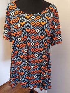 LuLaRoe Geometric Patterned Top
